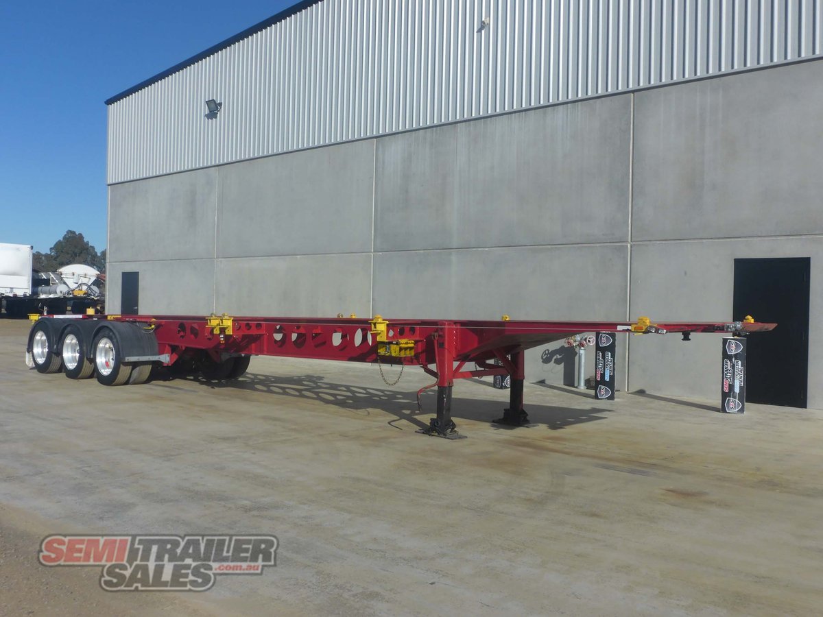 2008 KRUEGER 40FT RETRACTABLE SKEL TRAILER