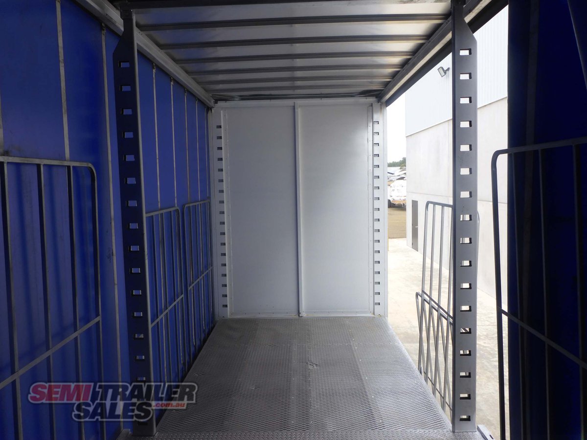 MAXITRANS CURTAINSIDER TRAILER