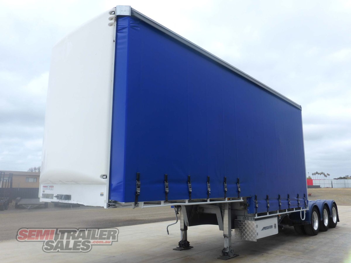 MAXITRANS CURTAINSIDER TRAILER