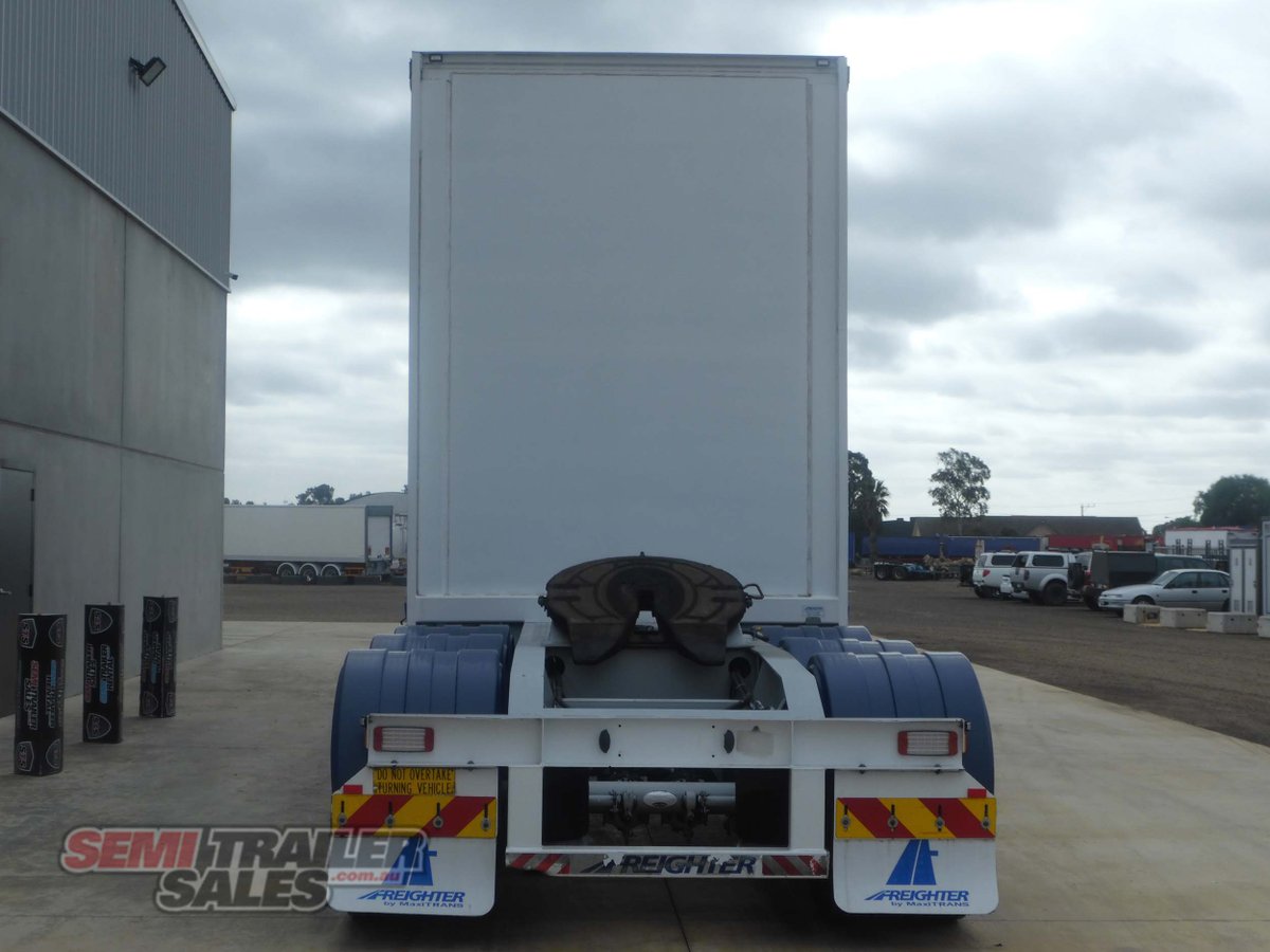 MAXITRANS CURTAINSIDER TRAILER