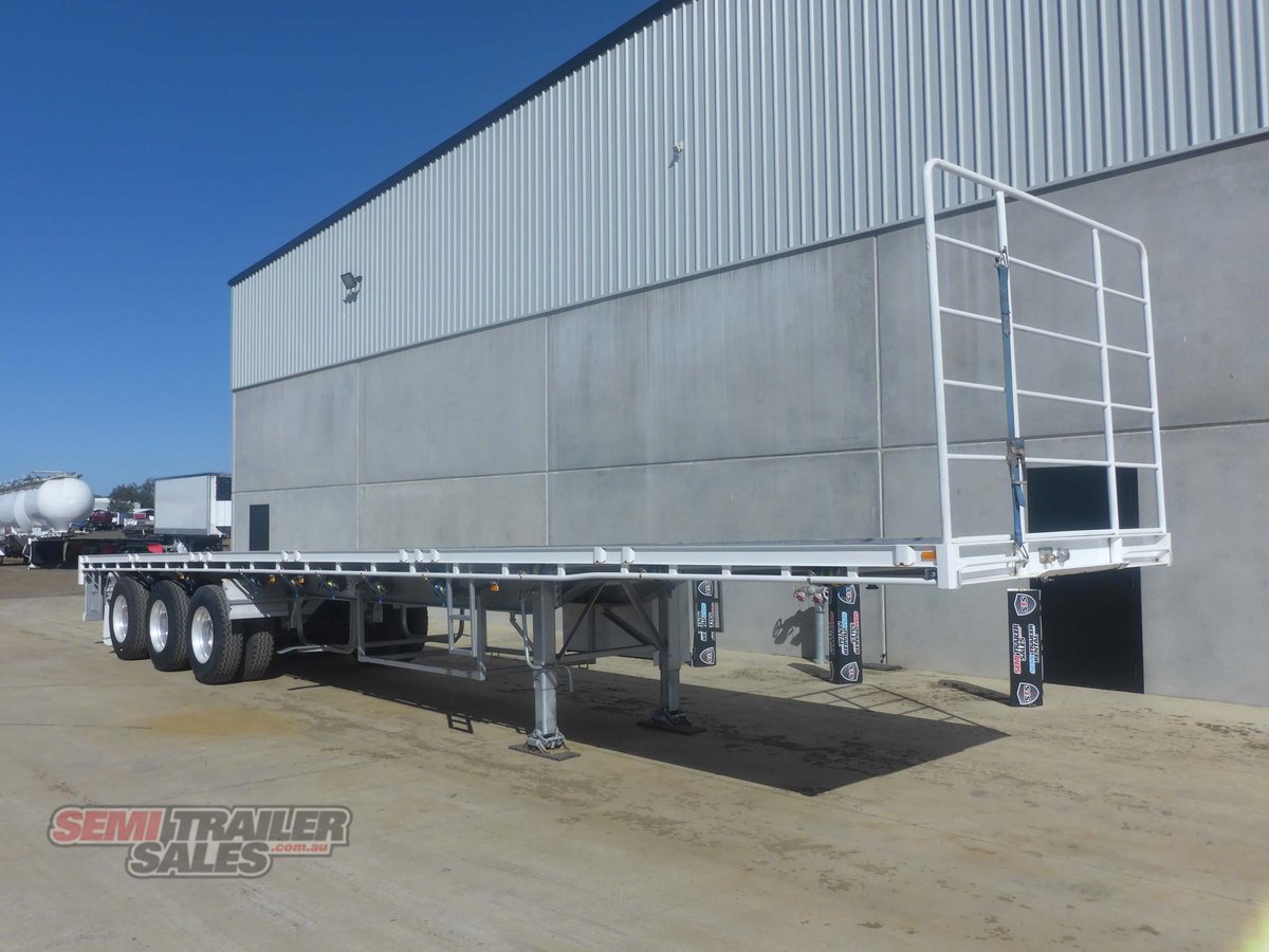 VAWDREY FLAT TOP TRAILER