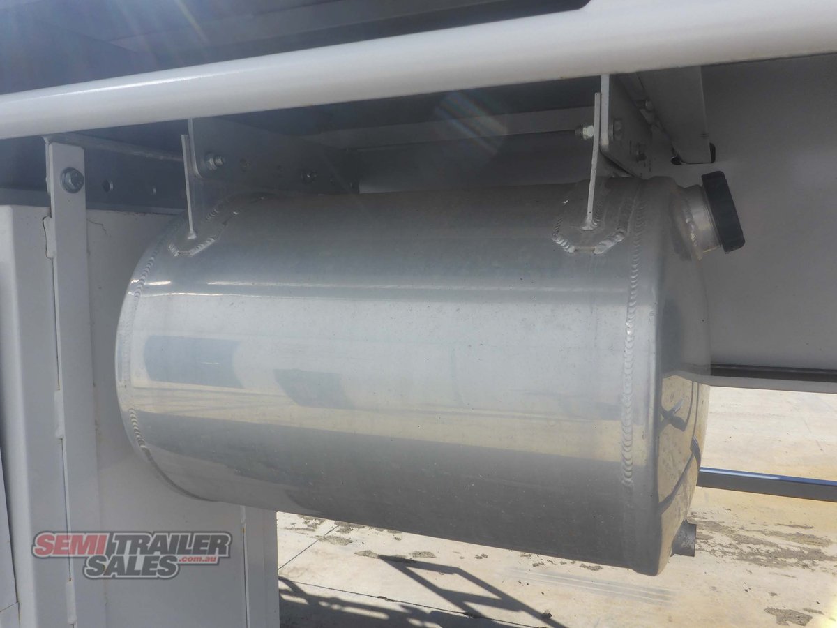 VAWDREY FLAT TOP TRAILER