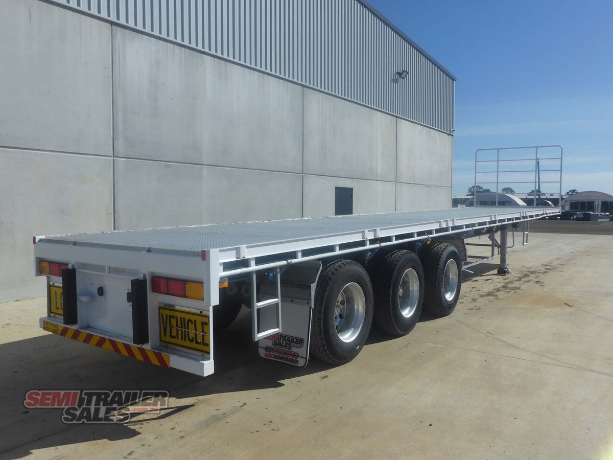 VAWDREY FLAT TOP TRAILER