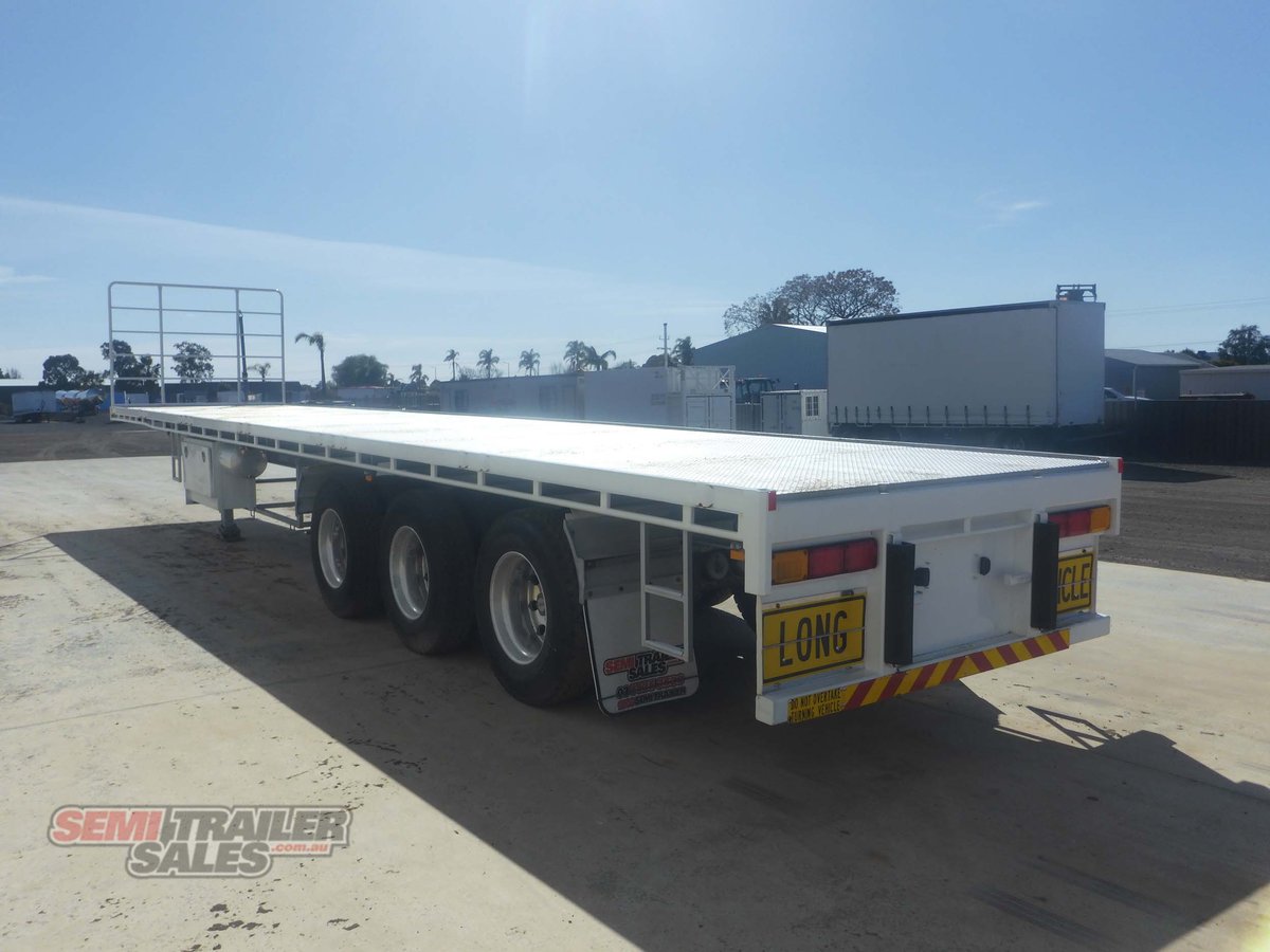 VAWDREY FLAT TOP TRAILER