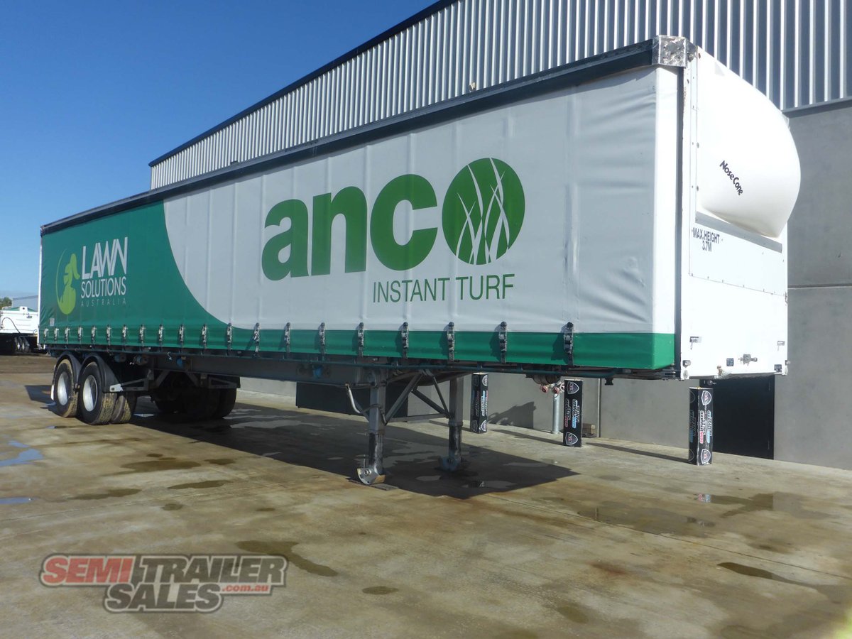 VAWDREY CURTAINSIDER TRAILER