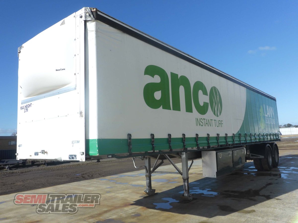 VAWDREY CURTAINSIDER TRAILER