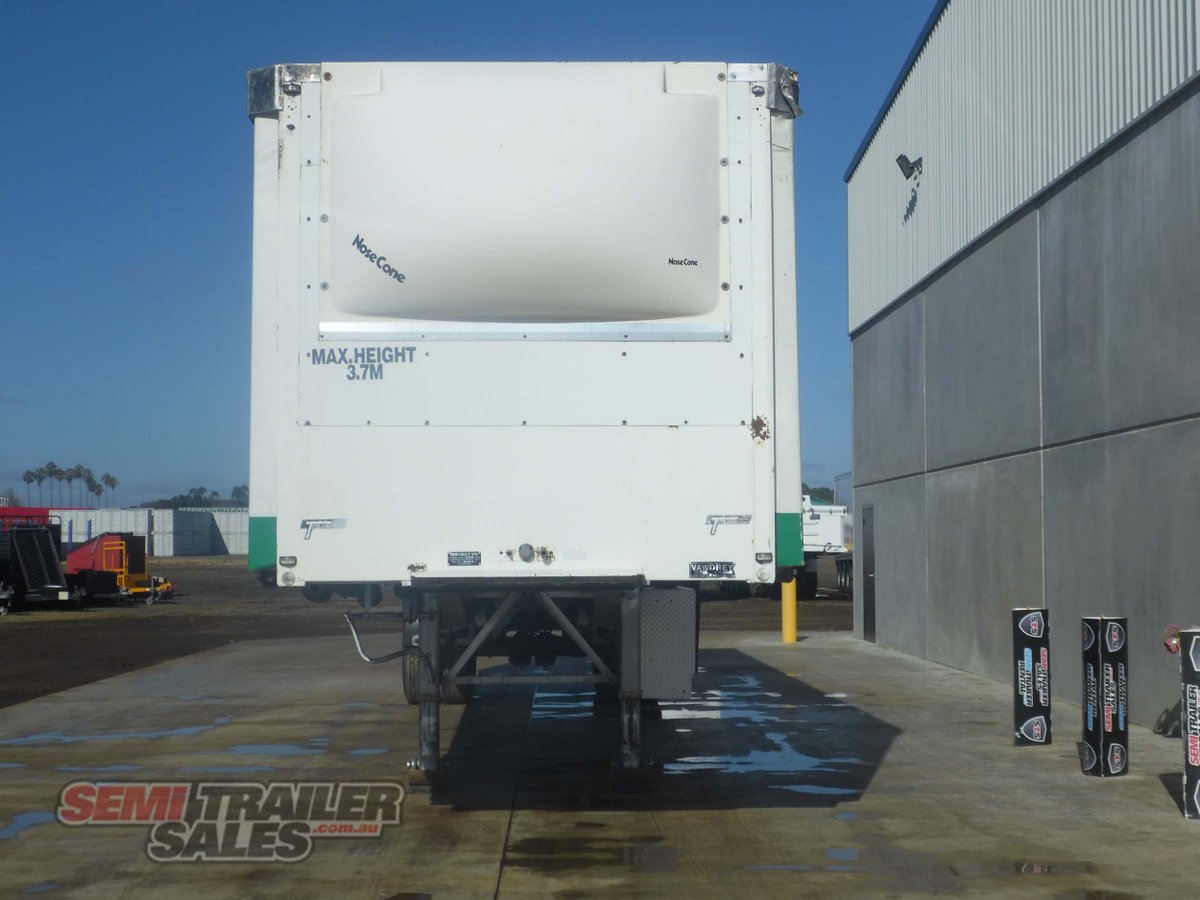 VAWDREY CURTAINSIDER TRAILER