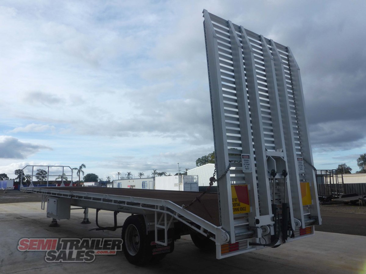 VAWDREY FLAT TOP TRAILER