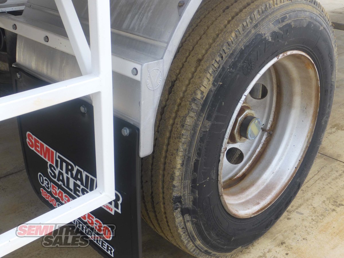 VAWDREY FLAT TOP TRAILER