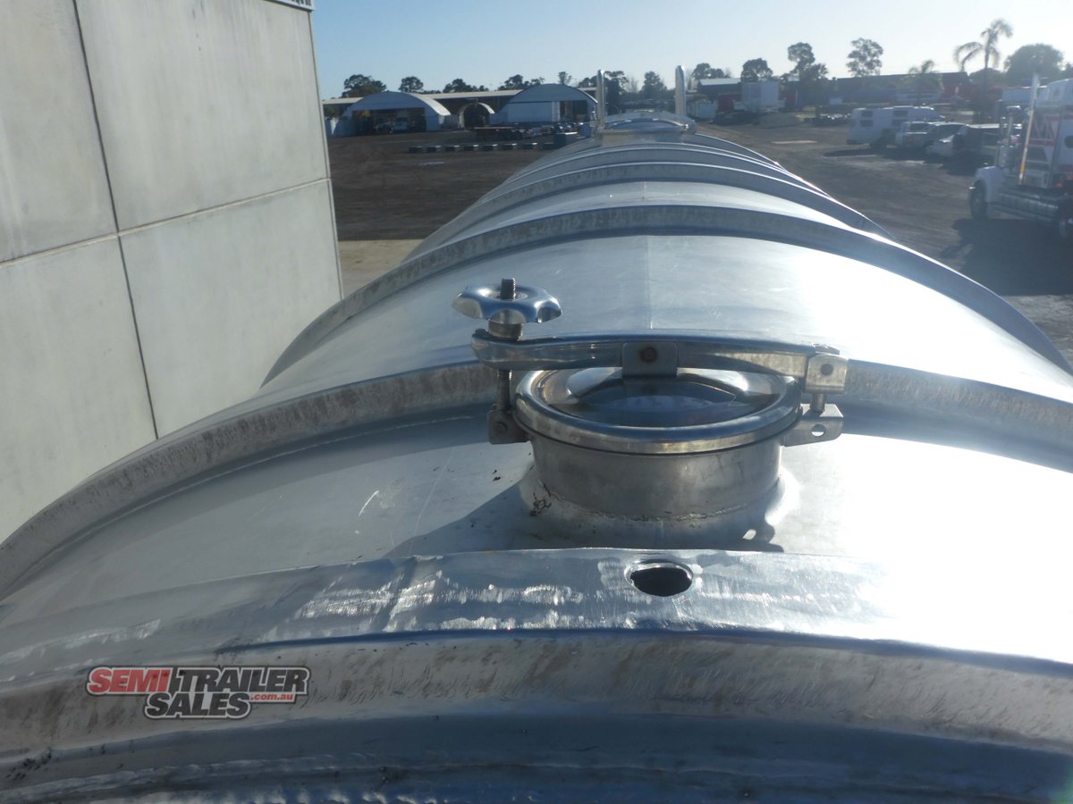UNKNOWN TANKER