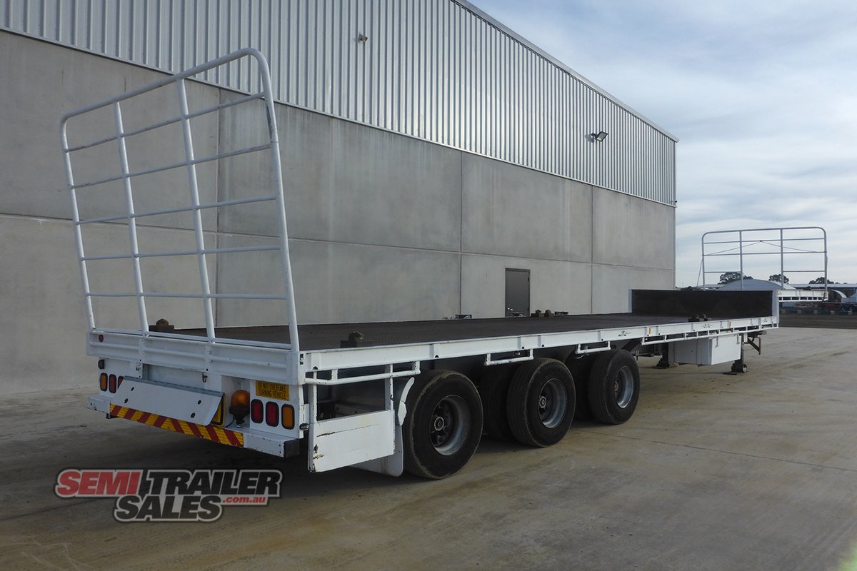 SOUTHERN CROSS DROP DECK TRAILER