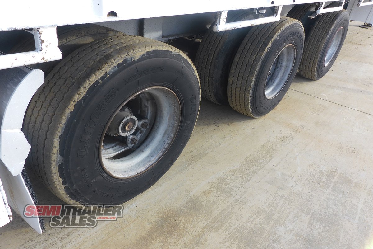 SOUTHERN CROSS DROP DECK TRAILER