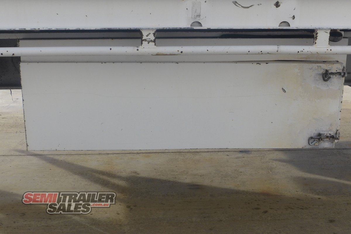 SOUTHERN CROSS DROP DECK TRAILER