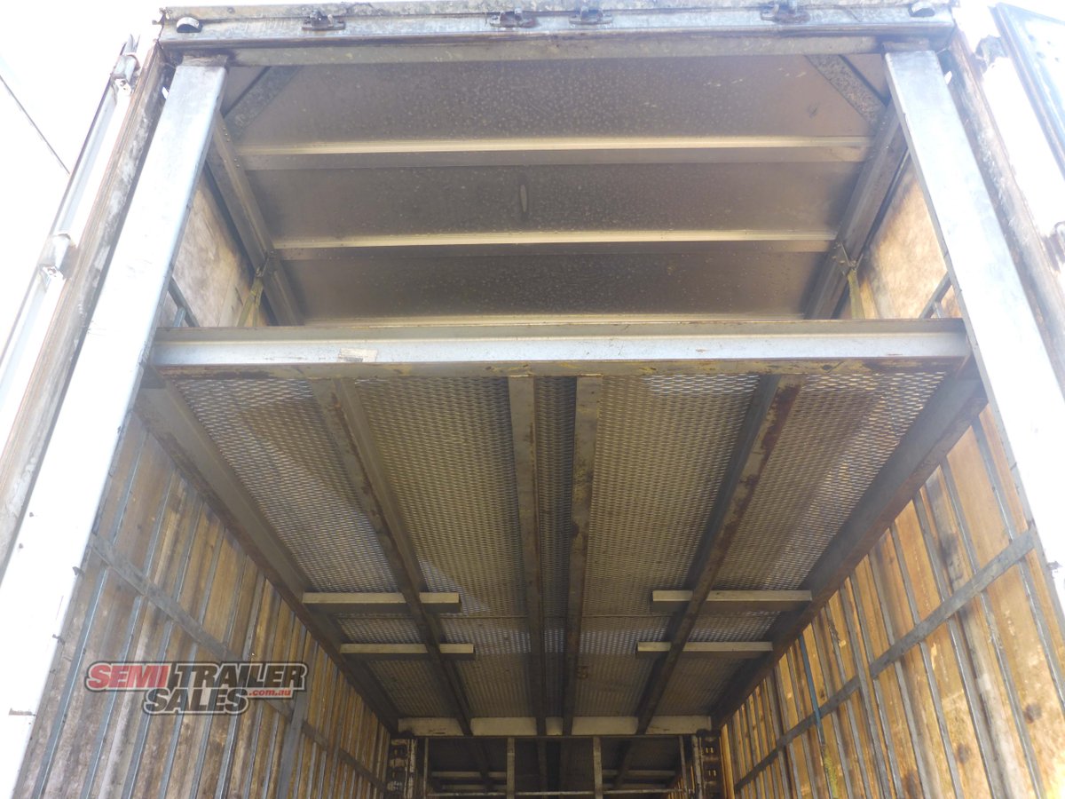 MAXITRANS CURTAINSIDER TRAILER