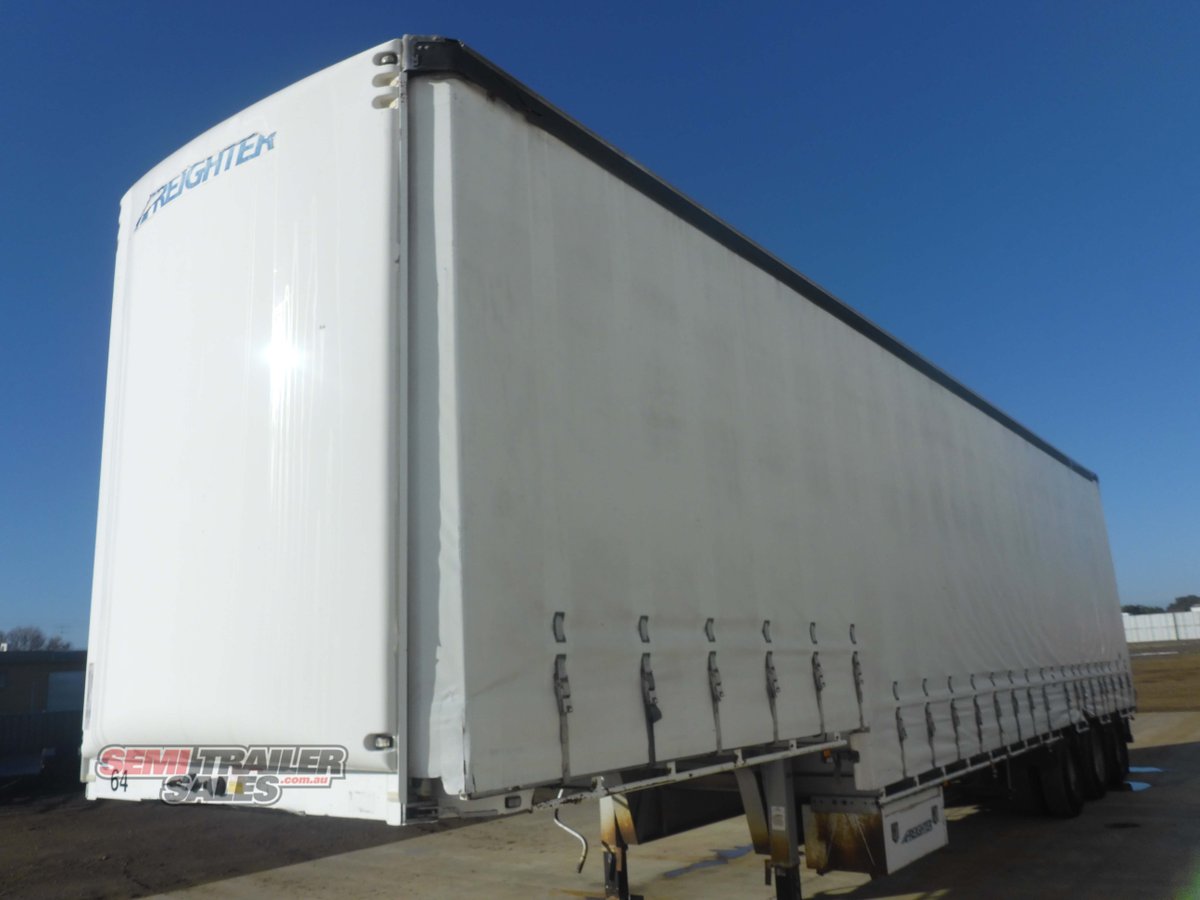 MAXITRANS CURTAINSIDER TRAILER