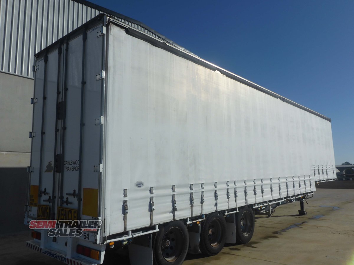 MAXITRANS CURTAINSIDER TRAILER