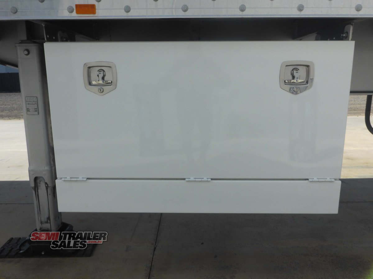 VAWDREY PANTECH TRAILER