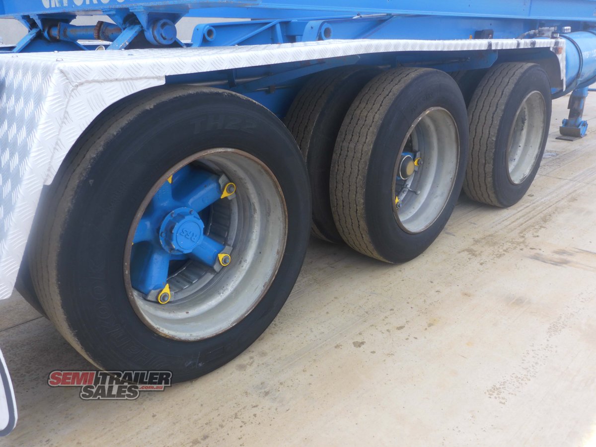 KRUEGER SKEL TRAILER