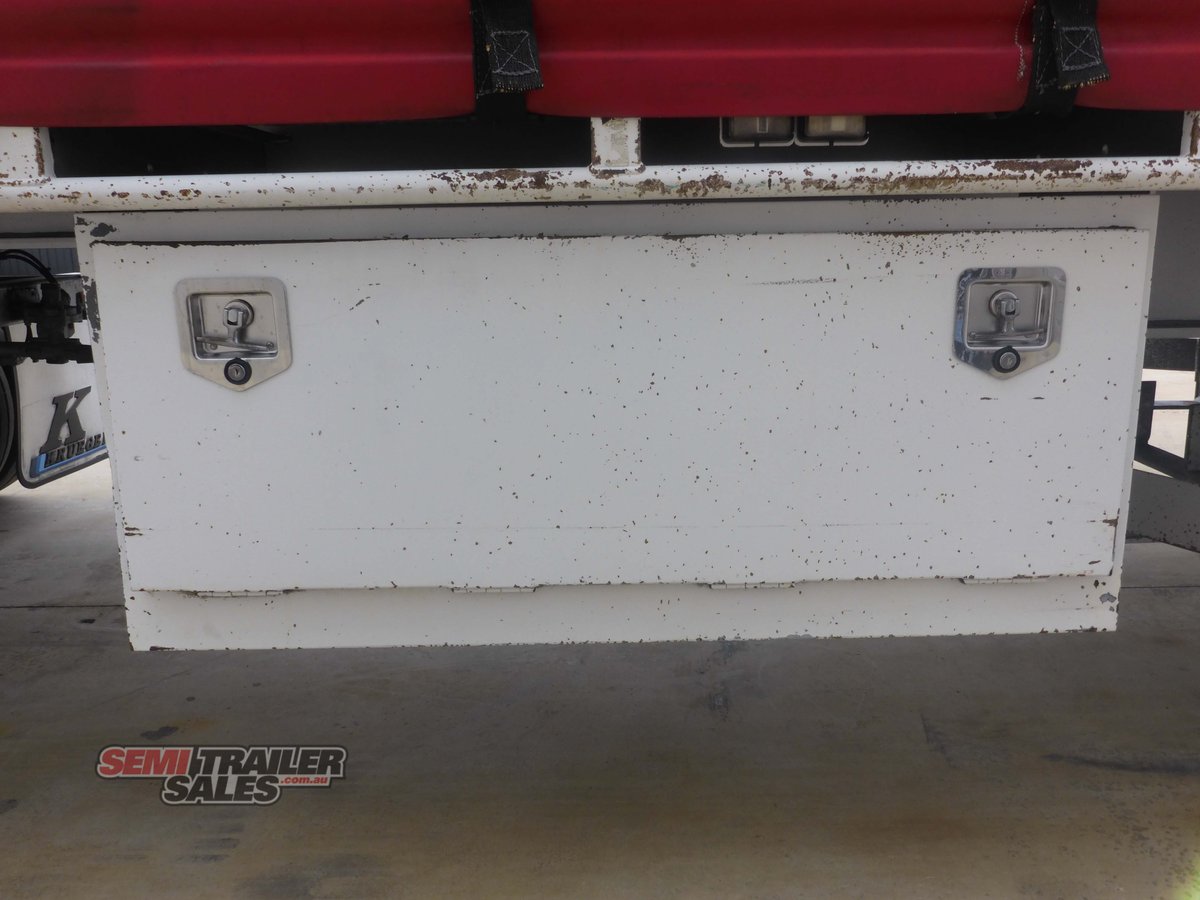 KRUEGER CURTAINSIDER TRAILER