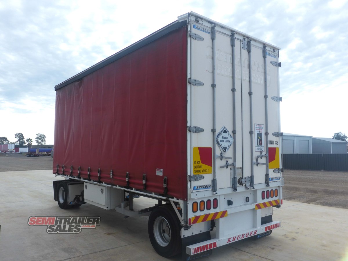 KRUEGER CURTAINSIDER TRAILER