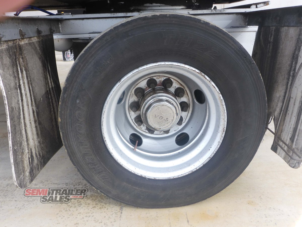 KRUEGER CURTAINSIDER TRAILER