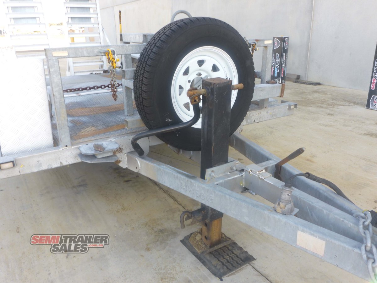 JIMBOOMBA TRAILERS TANDEM AXLE PLANT TRAILER