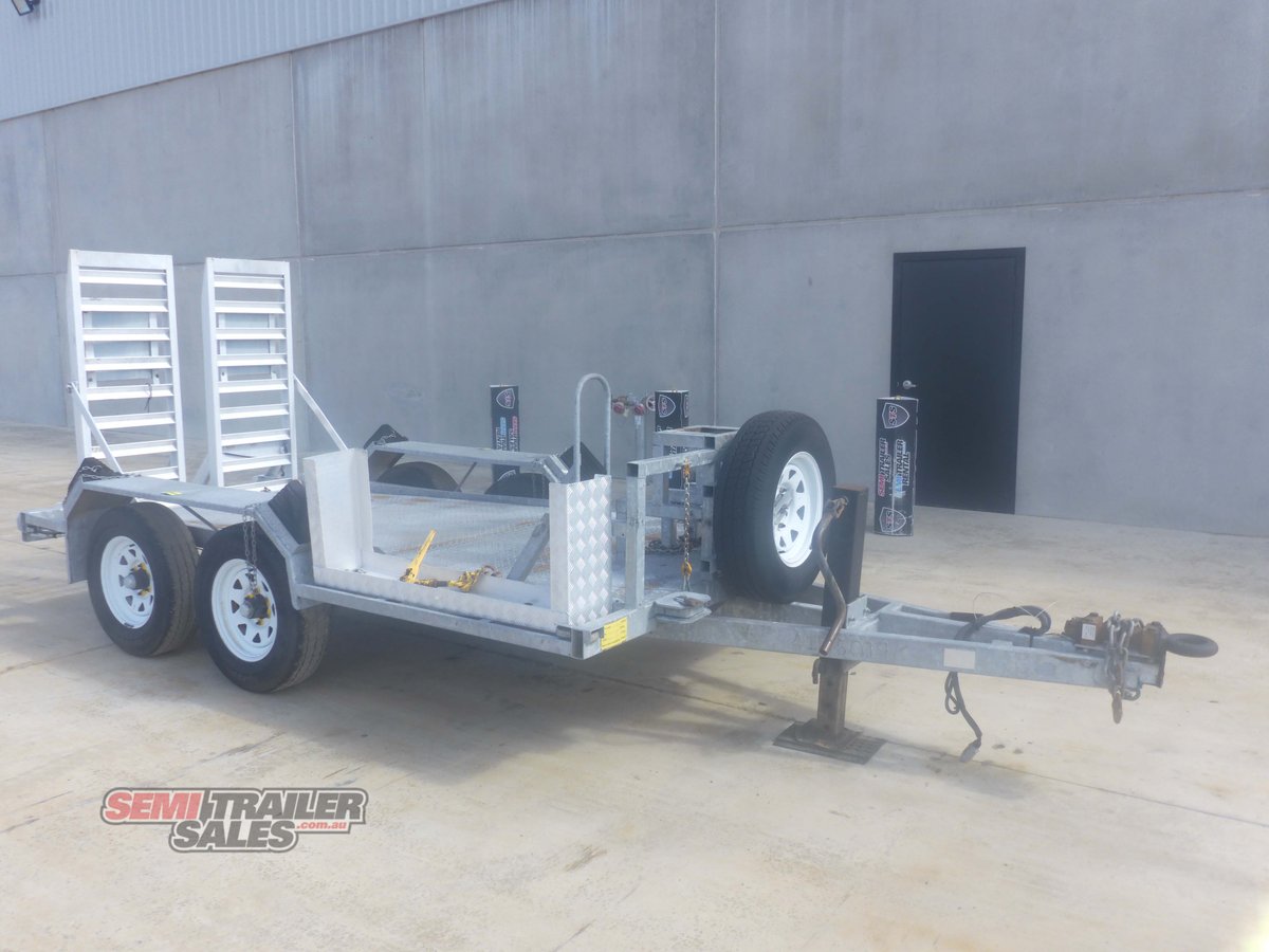 2013 JIMBOOMBA TRAILERS TANDEM AXLE PLANT TRAILER