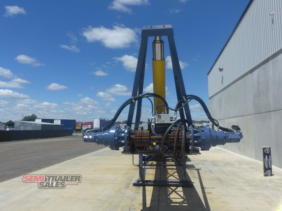MOORE HOOK LIFT TRAILER
