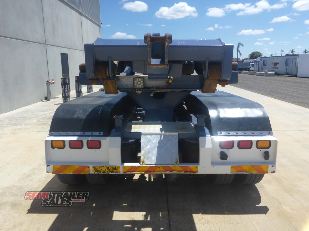 MOORE HOOK LIFT TRAILER