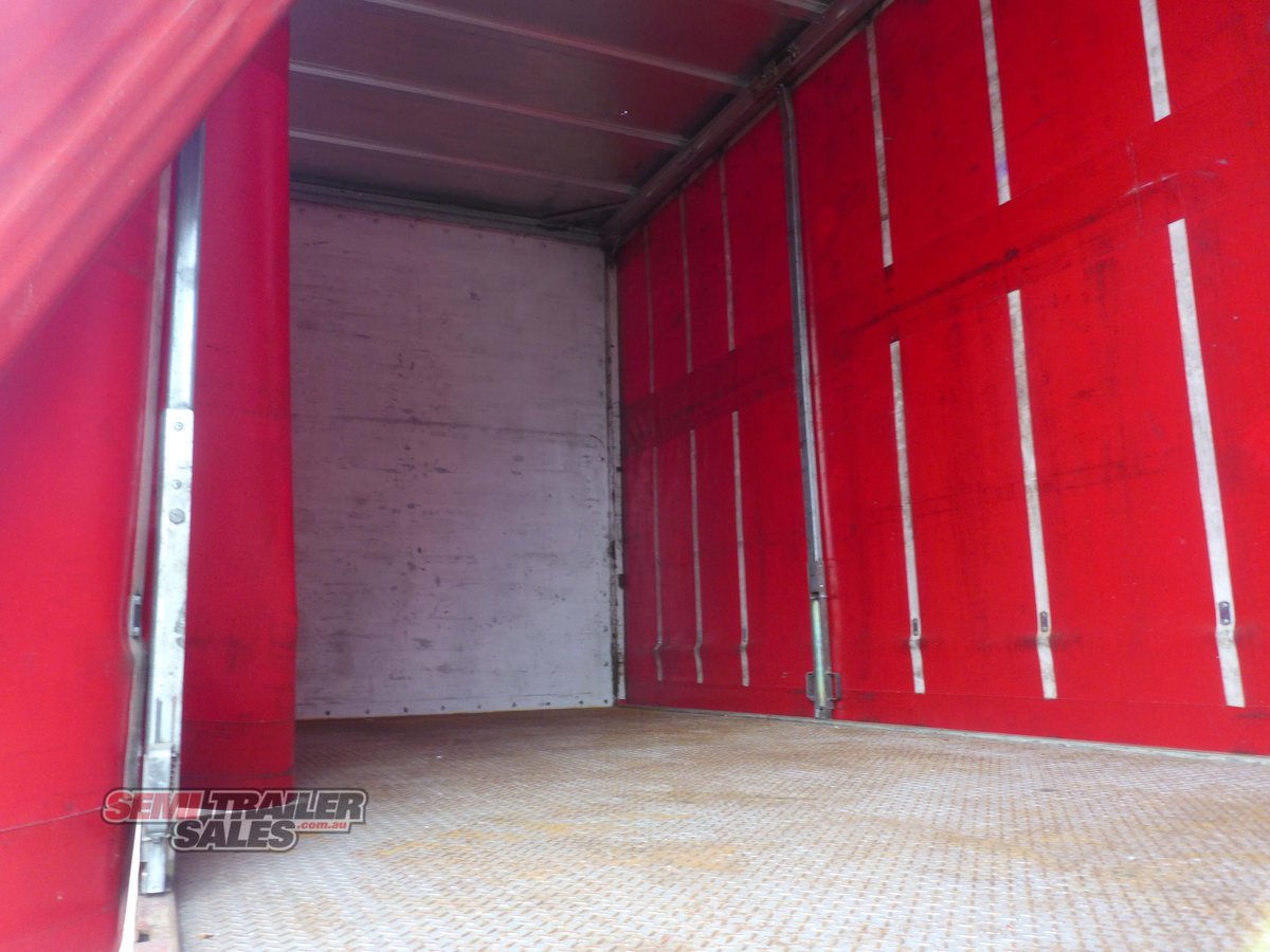 MAXITRANS CURTAINSIDER TRAILER