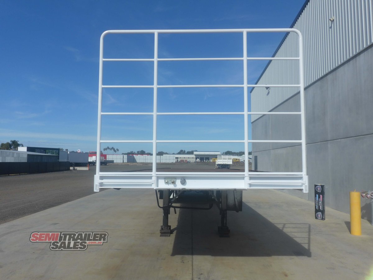 2002 MAXITRANS 22 PALLET FLAT TOP TRAILER - (RENTAL)