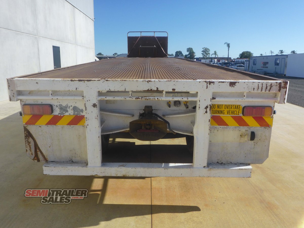 SOUTHERN CROSS FLAT TOP TRAILER