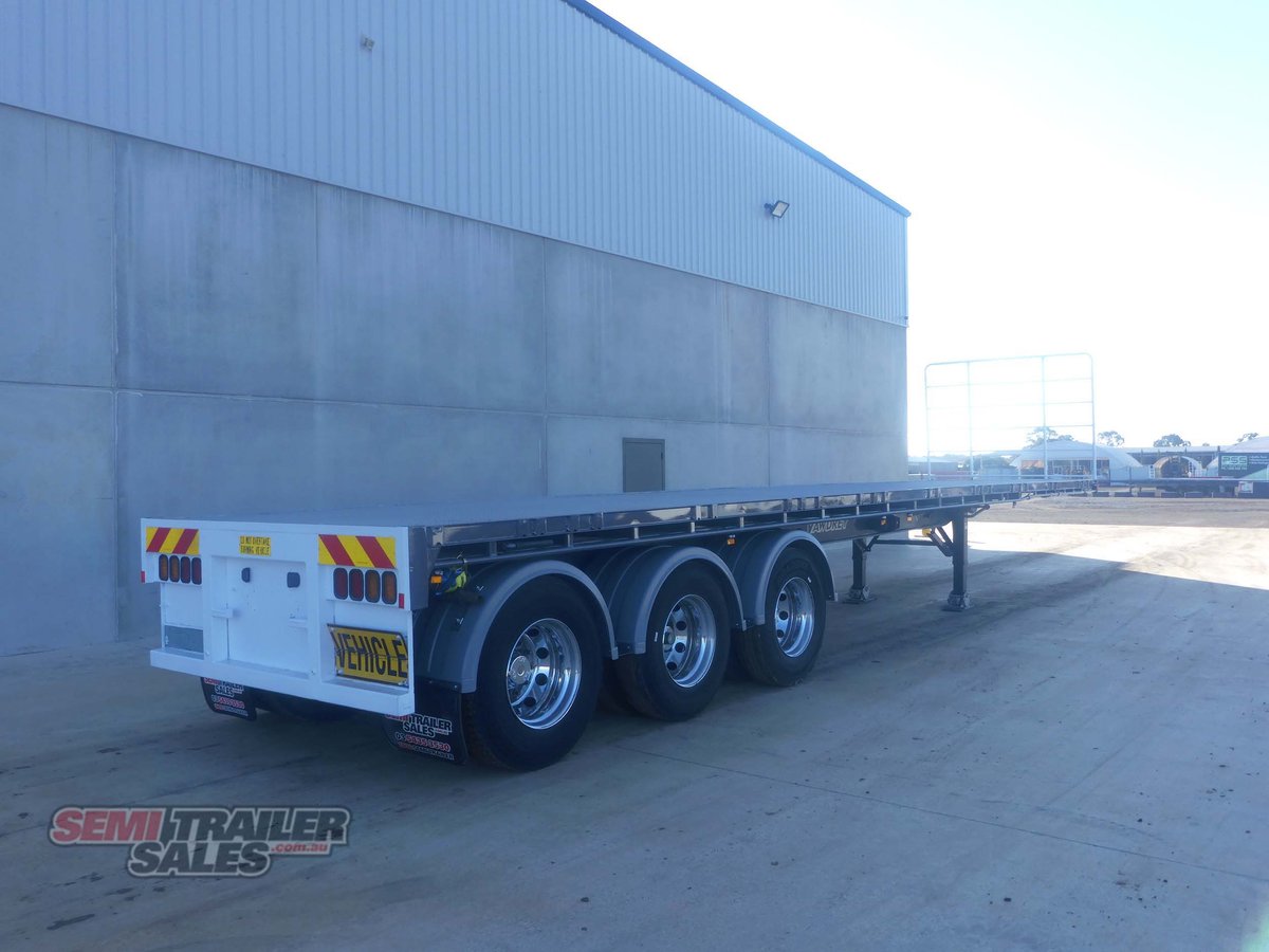 VAWDREY FLAT TOP TRAILER