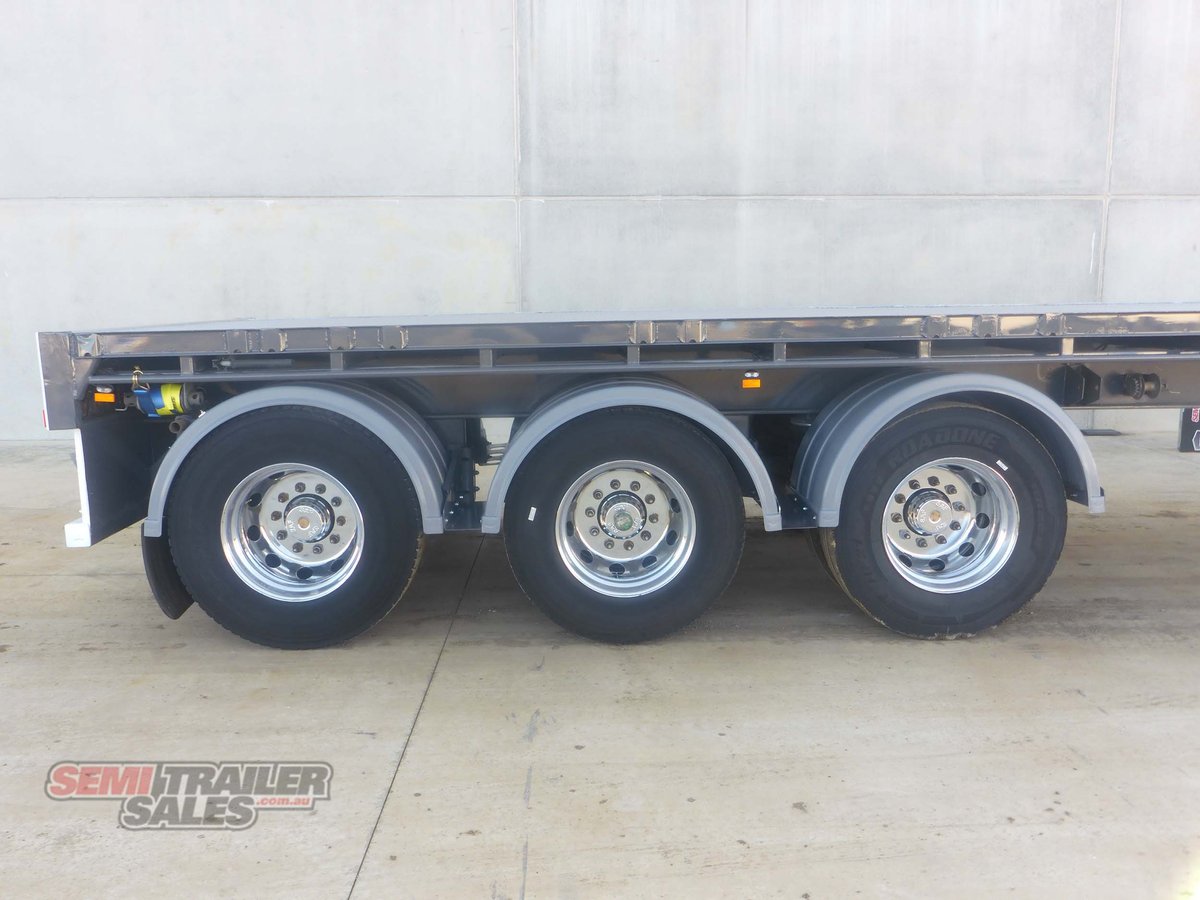 VAWDREY FLAT TOP TRAILER