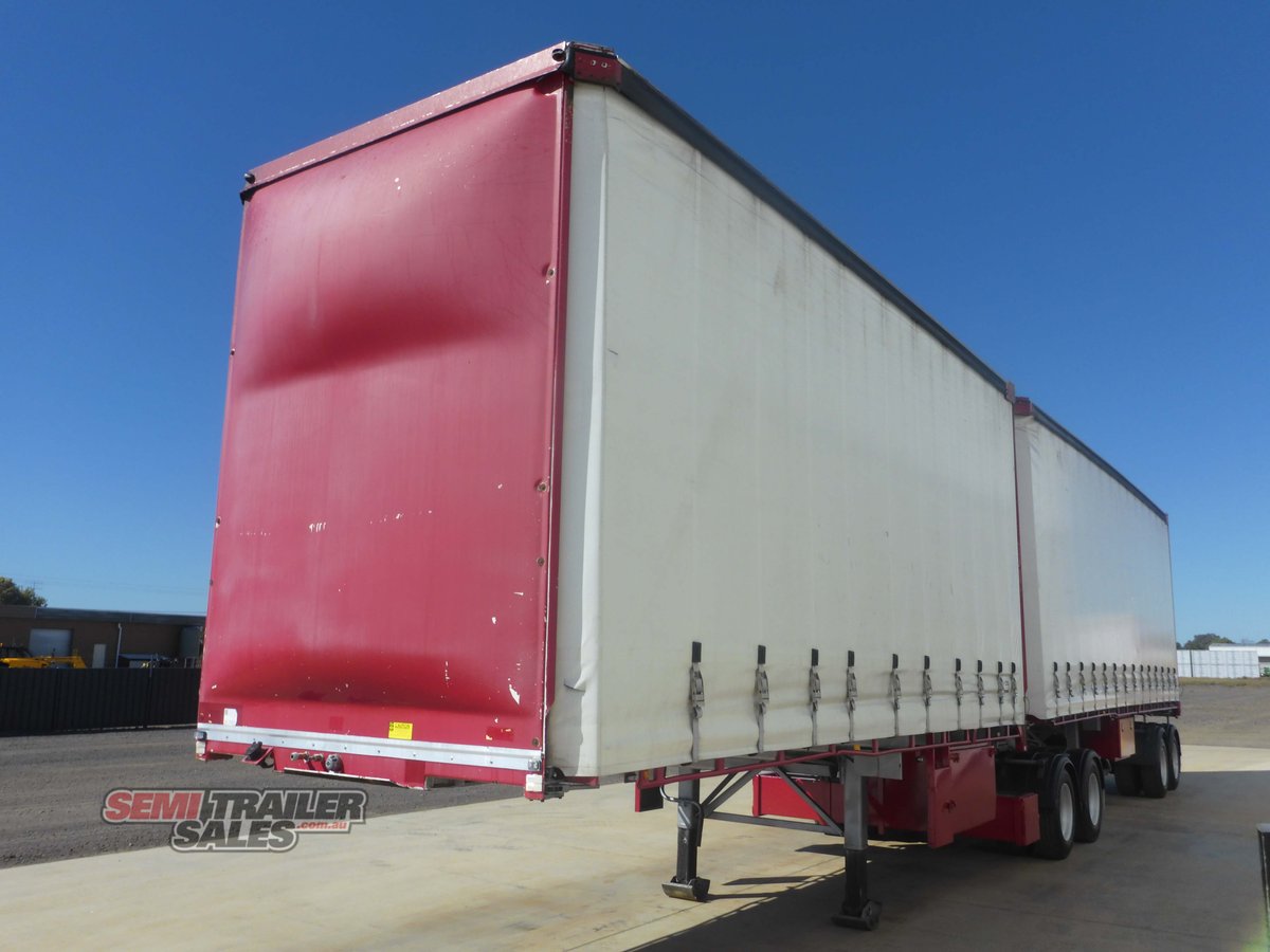 BARKER CURTAINSIDER TRAILER