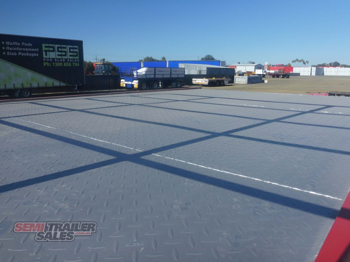 CIMC FLAT TOP TRAILER