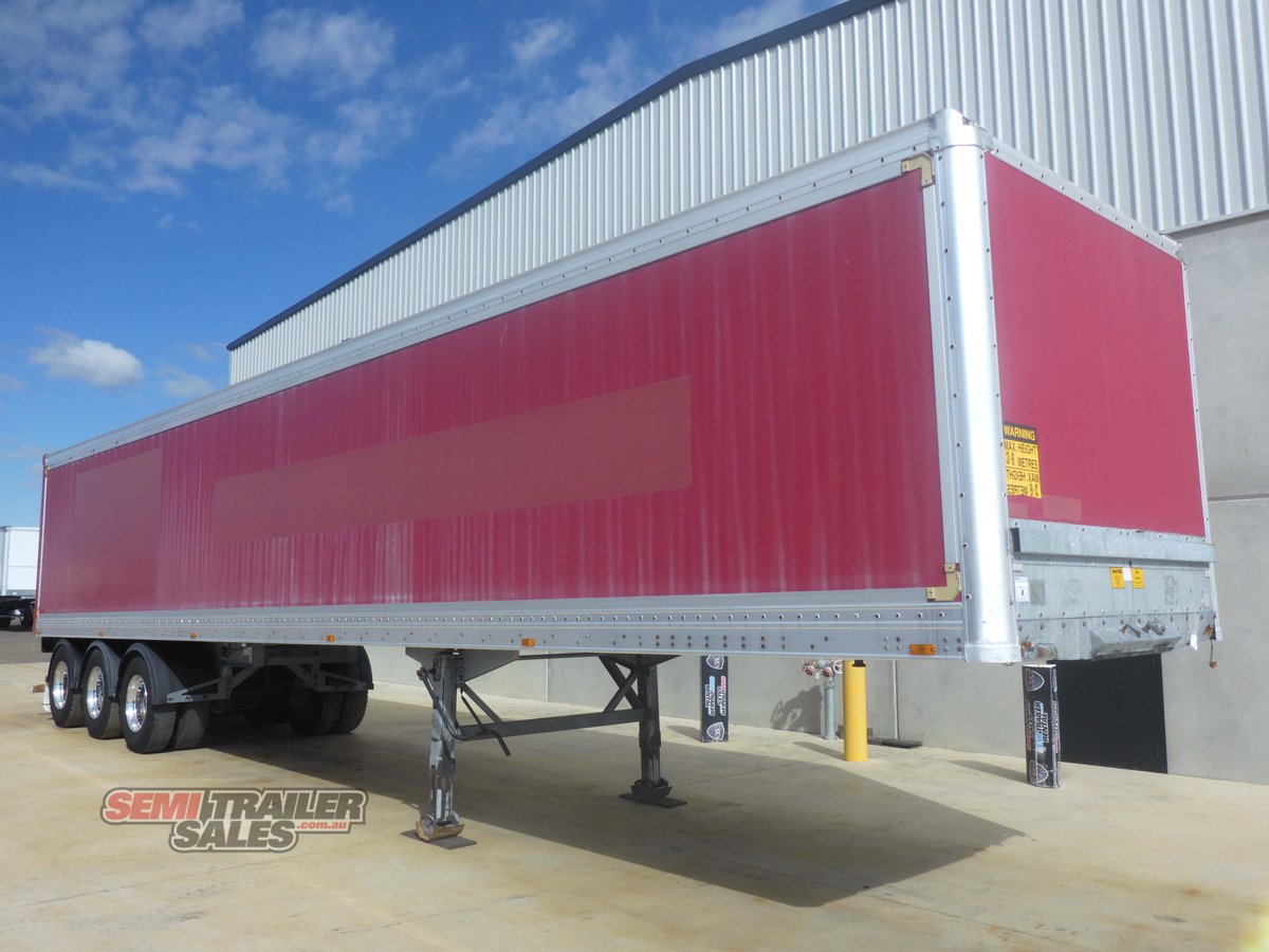 MAXITRANS PANTECH TRAILER