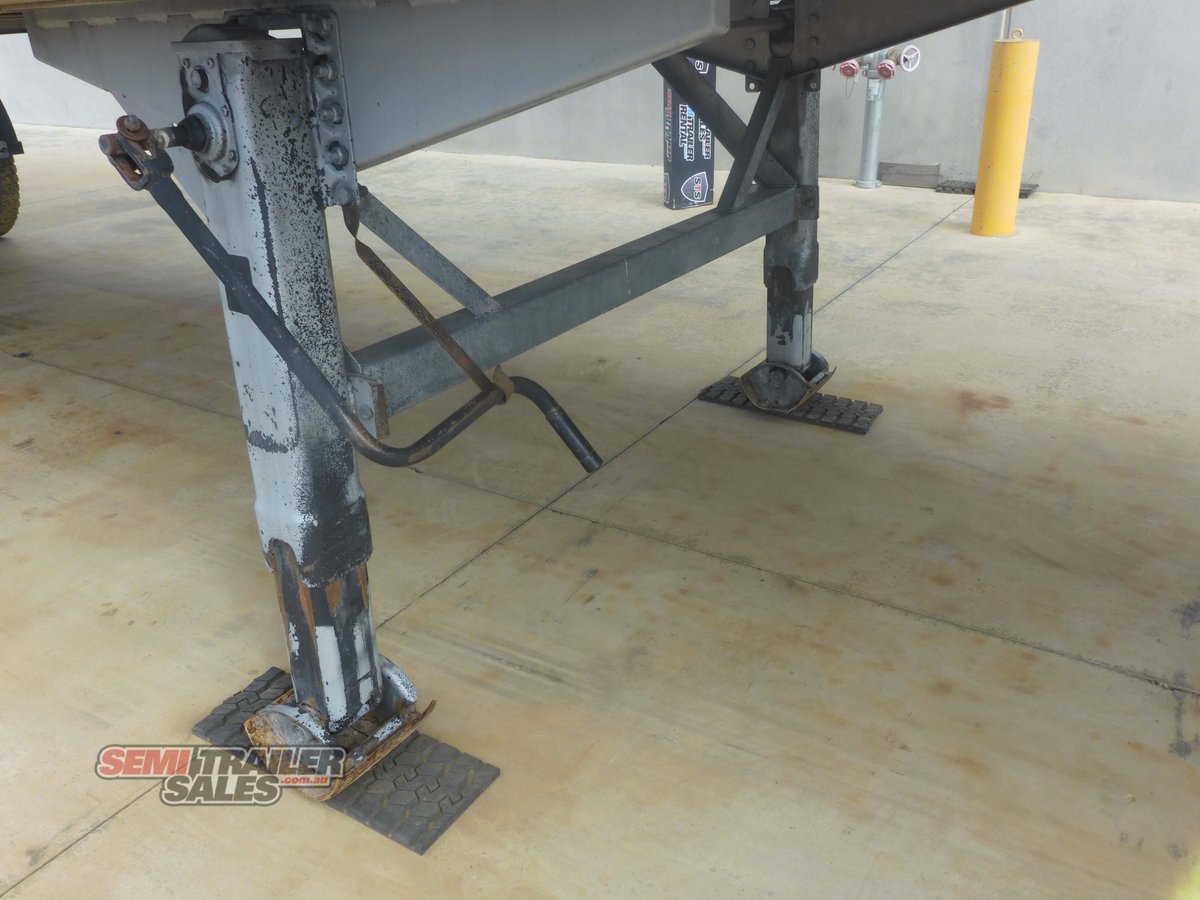 MAXITRANS PANTECH TRAILER