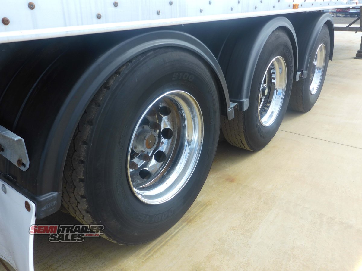 MAXITRANS PANTECH TRAILER