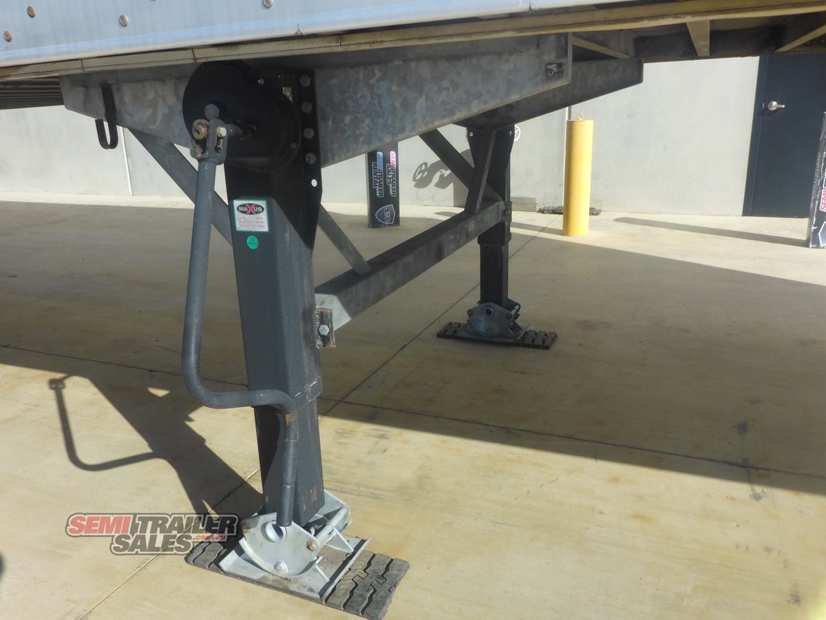 MAXITRANS PANTECH TRAILER
