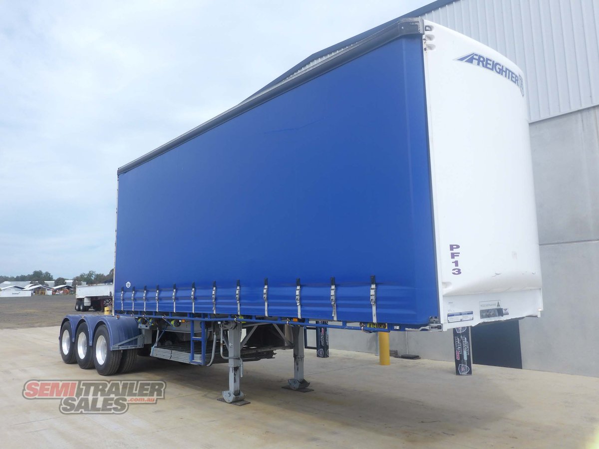 MAXITRANS CURTAINSIDER TRAILER