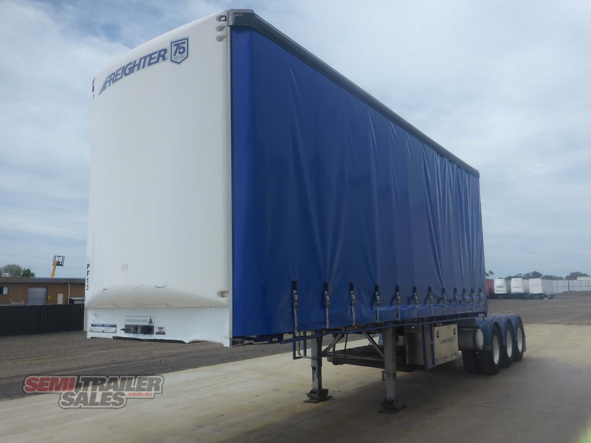 MAXITRANS CURTAINSIDER TRAILER