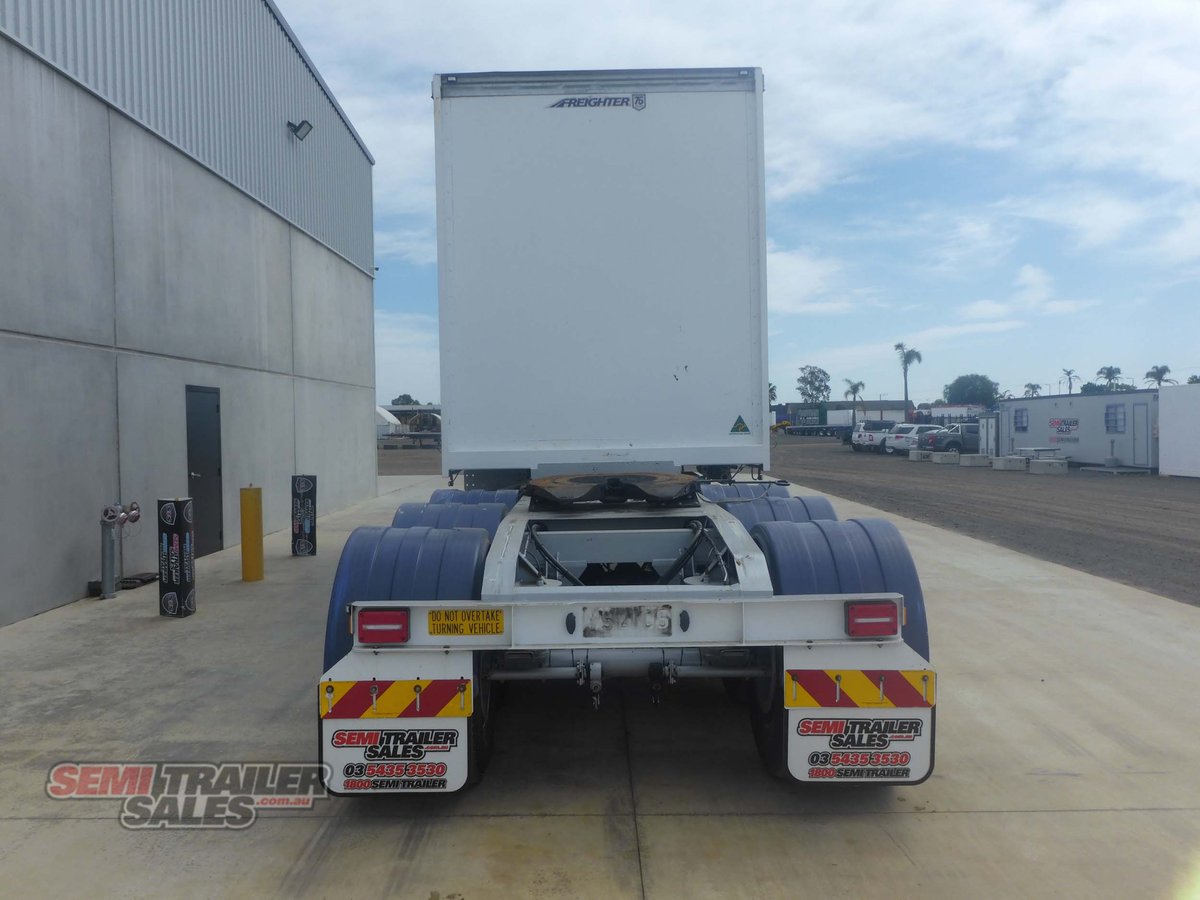 MAXITRANS CURTAINSIDER TRAILER