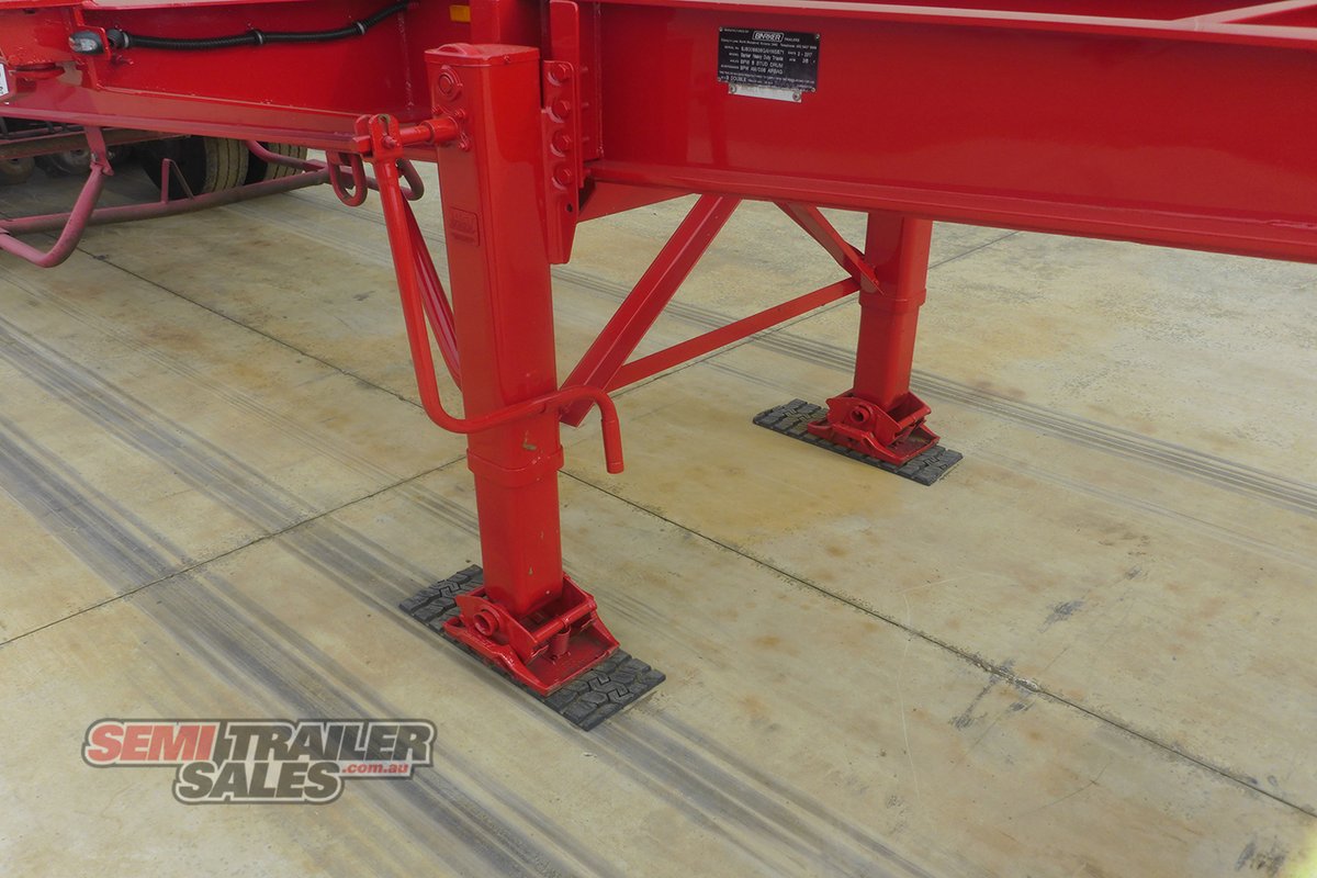 BARKER SKEL TRAILER