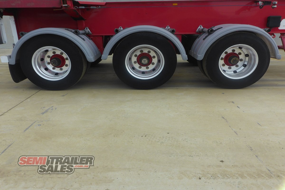 BARKER SKEL TRAILER