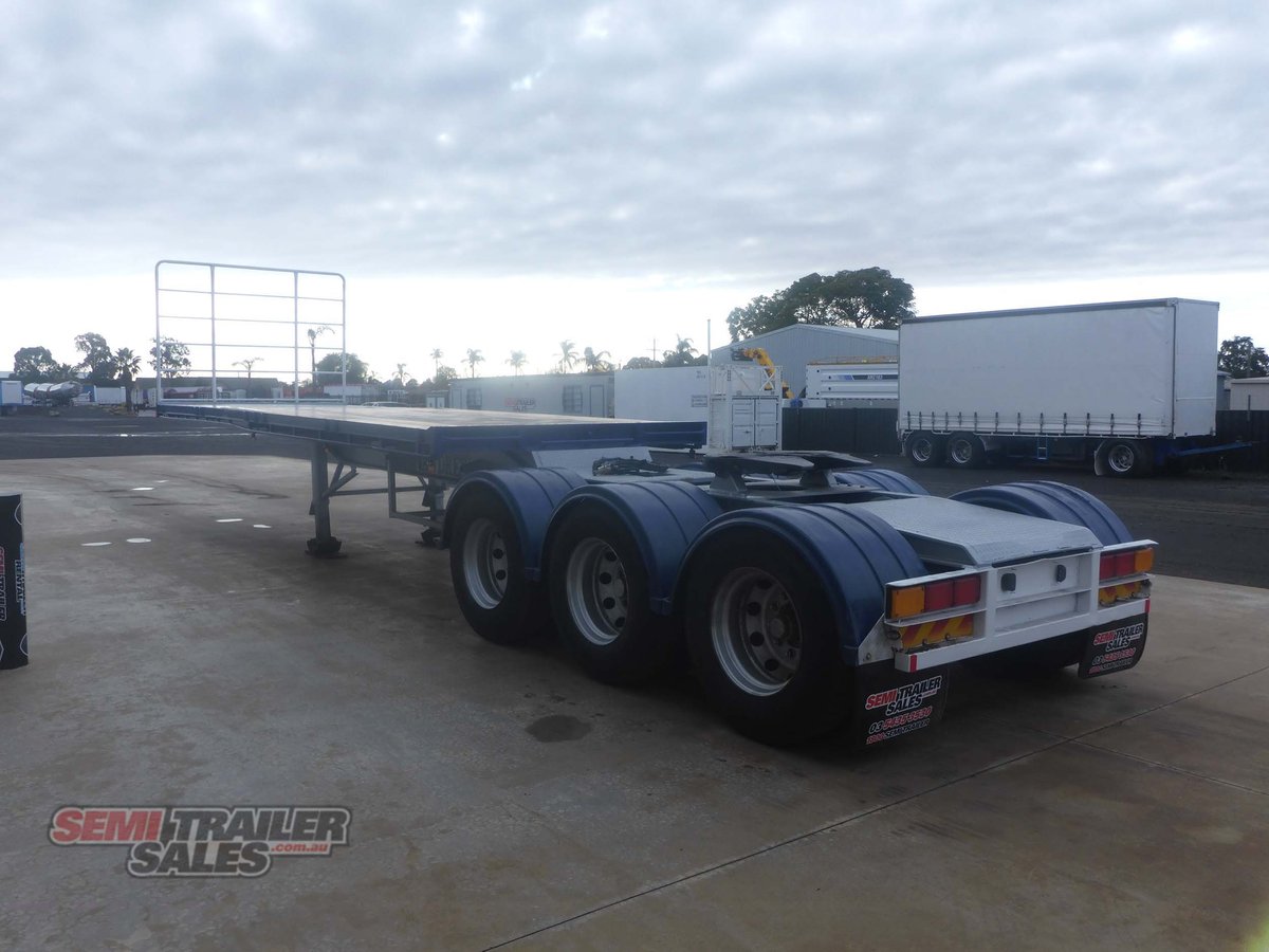 VAWDREY FLAT TOP TRAILER