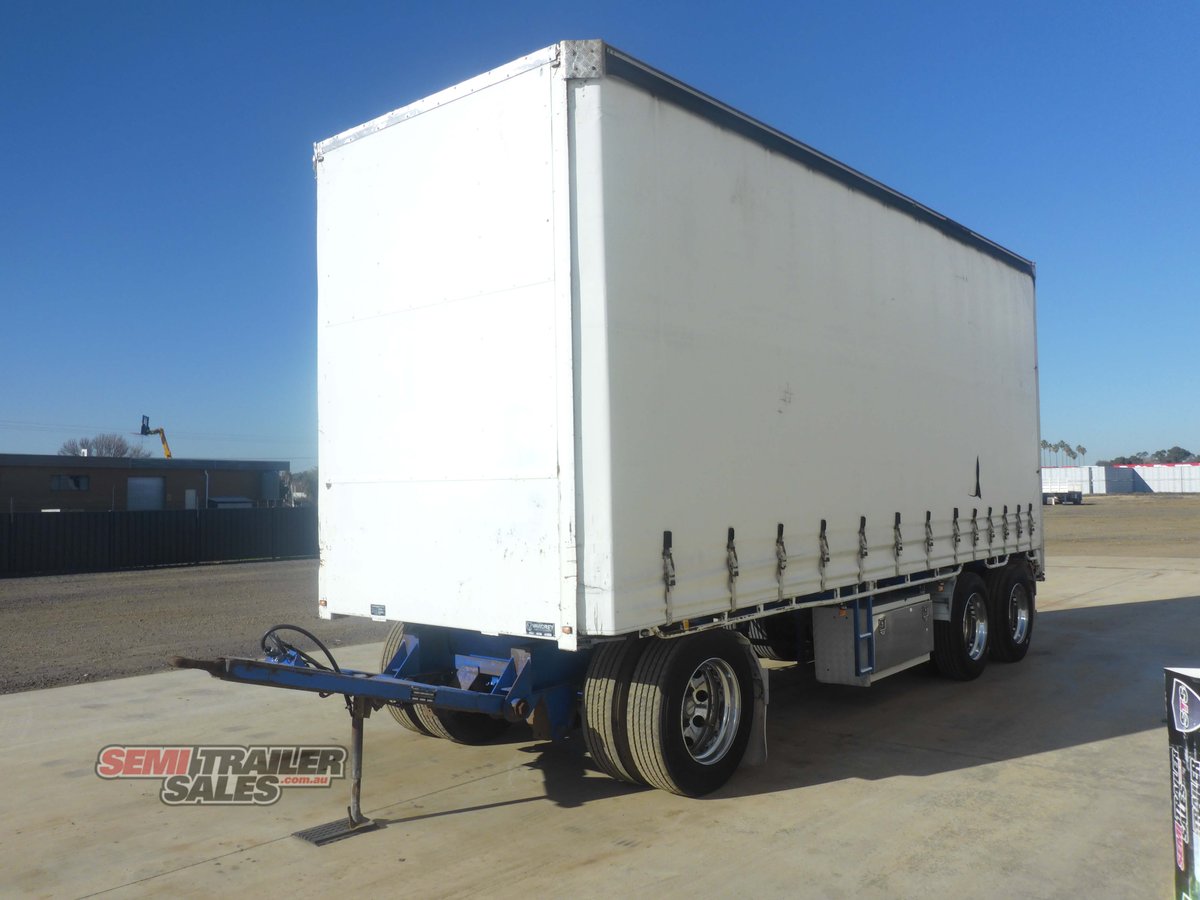 VAWDREY CURTAINSIDER TRAILER