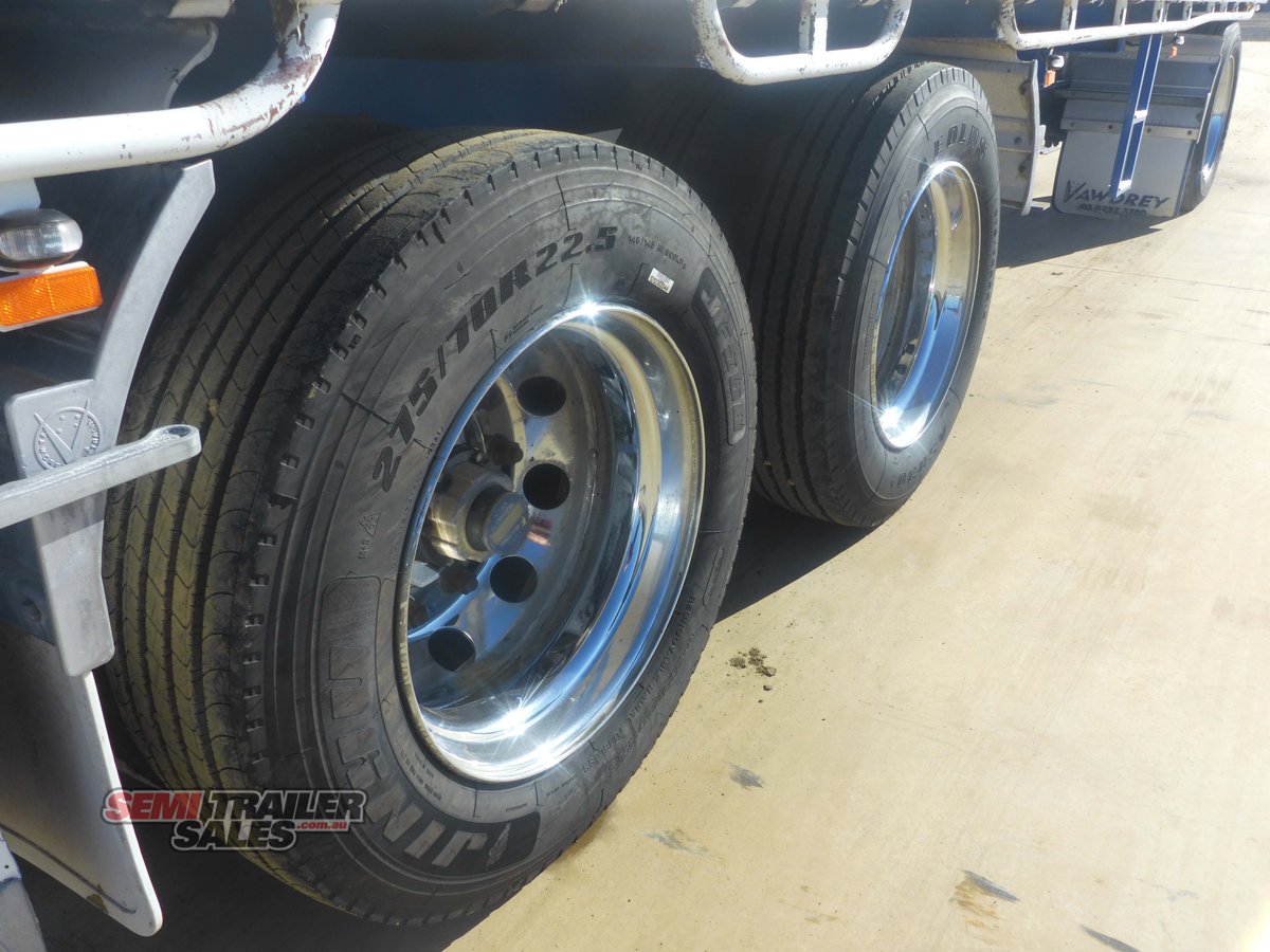 VAWDREY CURTAINSIDER TRAILER