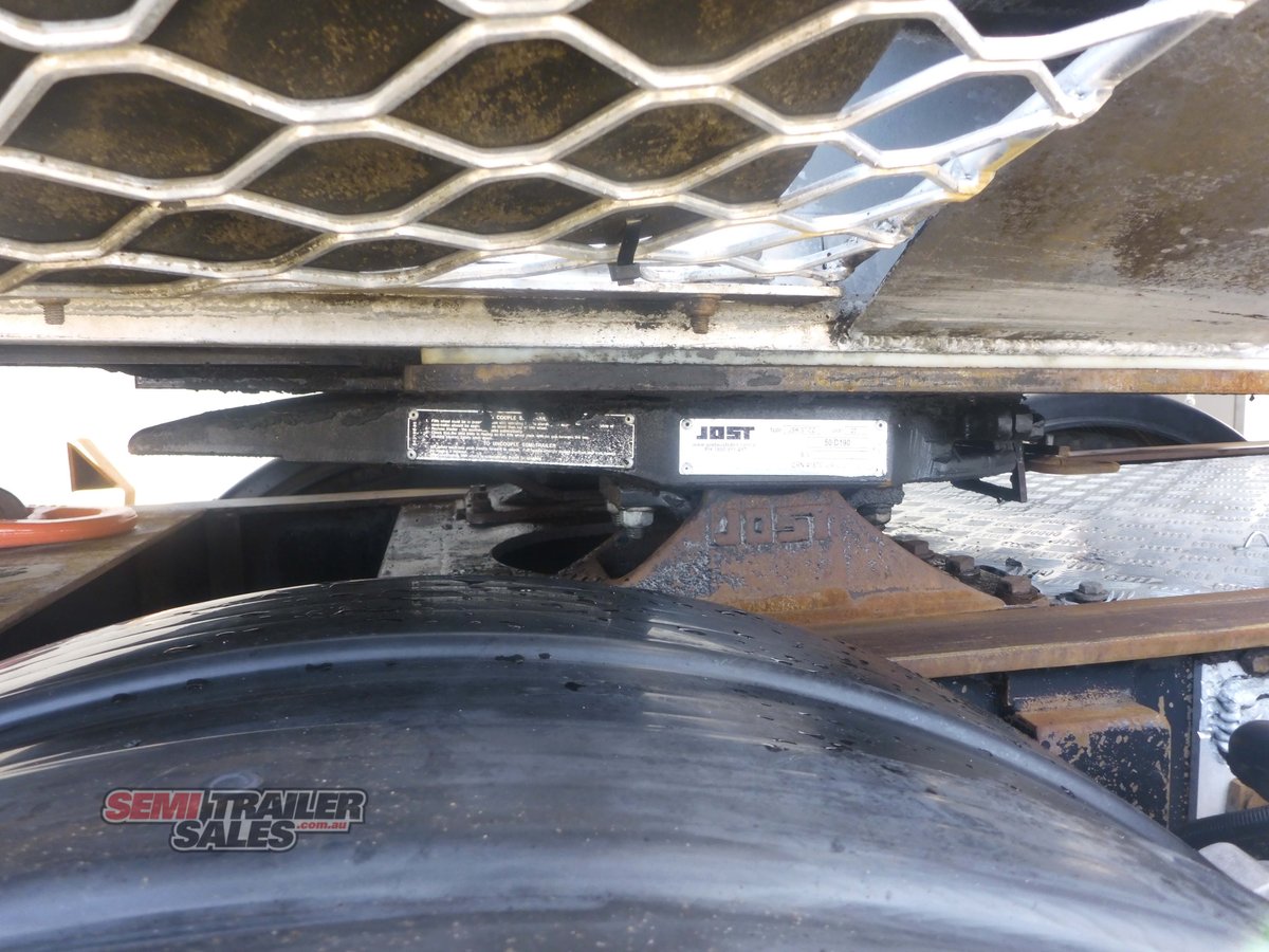 LUSTY TIPPER TRAILER