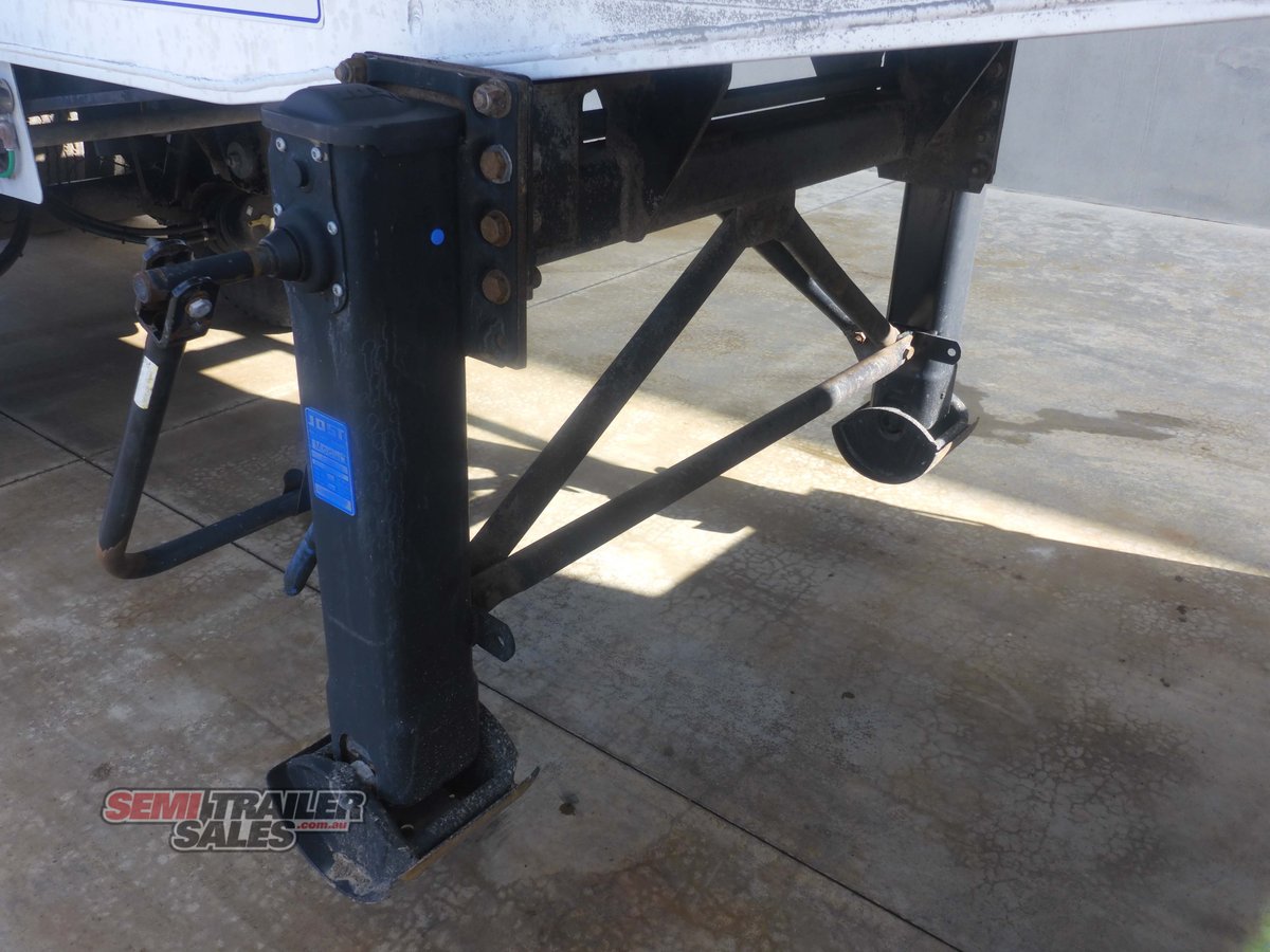 LUSTY TIPPER TRAILER